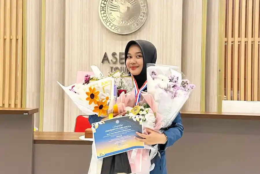 Mahasiswi FH UNAIR Jadi Mahasiswa Berprestasi 2025, Suguhkan Inovasi Green-Blue Economy