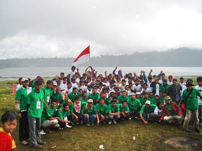 Phose bersama Panitia & Peserta Cinta Alam Indonesia di Bedugul