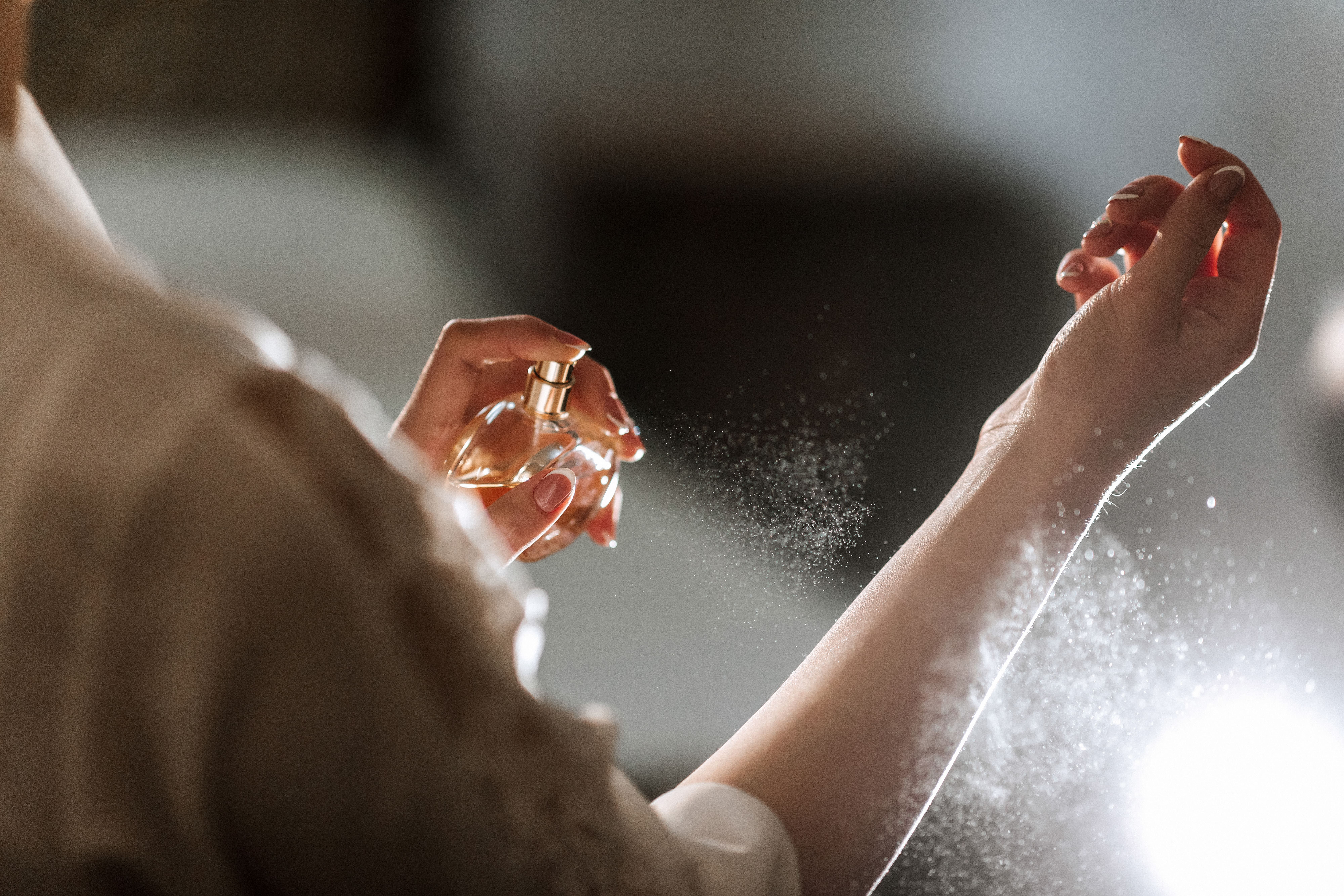 Semprot pada titik nadi